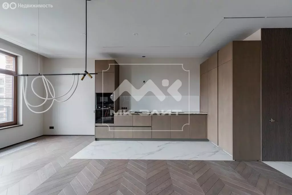 2-комнатная квартира: Санкт-Петербург, Петровская коса, 6к1 (106 м) - Фото 1