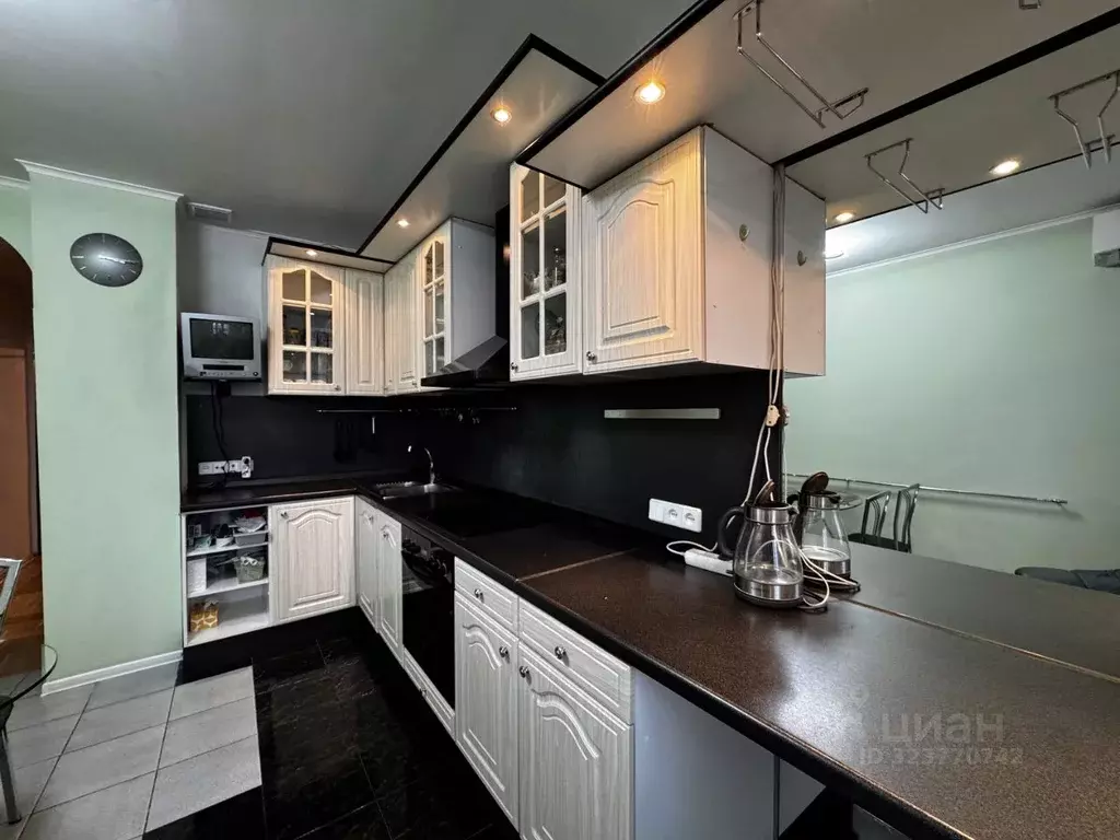 3-к кв. Москва Салтыковская ул., 11К1 (85.0 м) - Фото 1