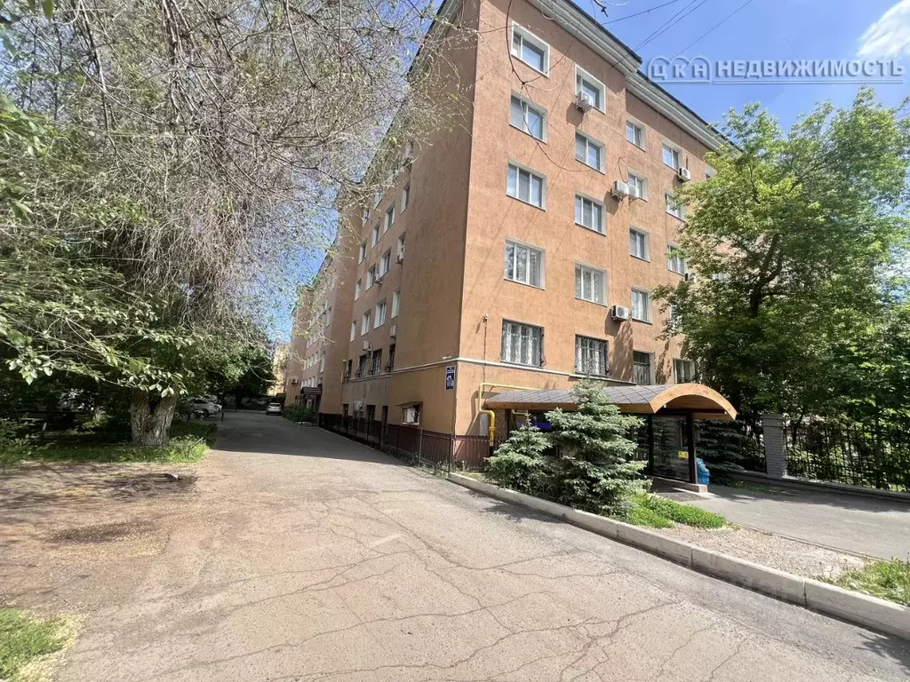 Комната Оренбургская область, Оренбург ул. Челюскинцев, 17А (15.6 м) - Фото 0