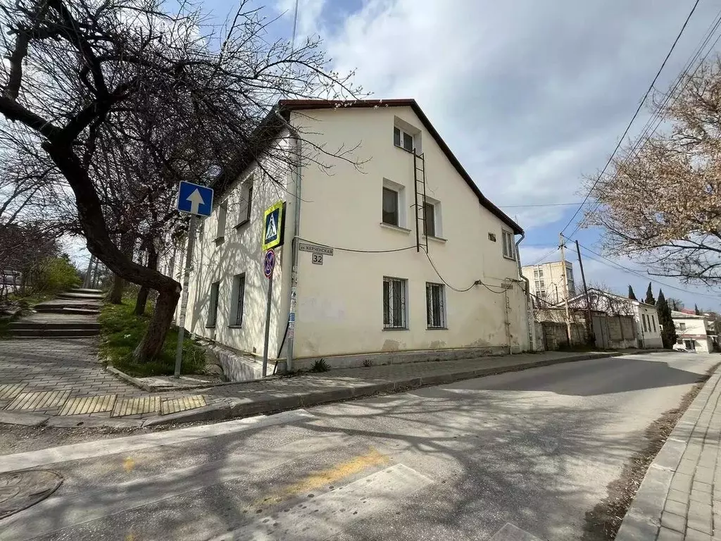 2-к кв. Севастополь ул. Керченская, 32 (42.5 м) - Фото 1