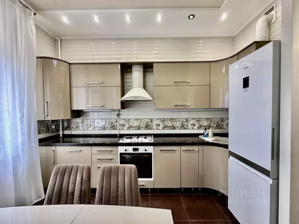 3-к кв. Севастополь ул. Щитовая, 8 (70.0 м) - Фото 1