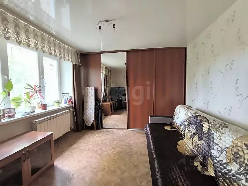 1-к кв. Красноярский край, Красноярск ул. Анатолия Гладкова, 18 (29.6 ... - Фото 0