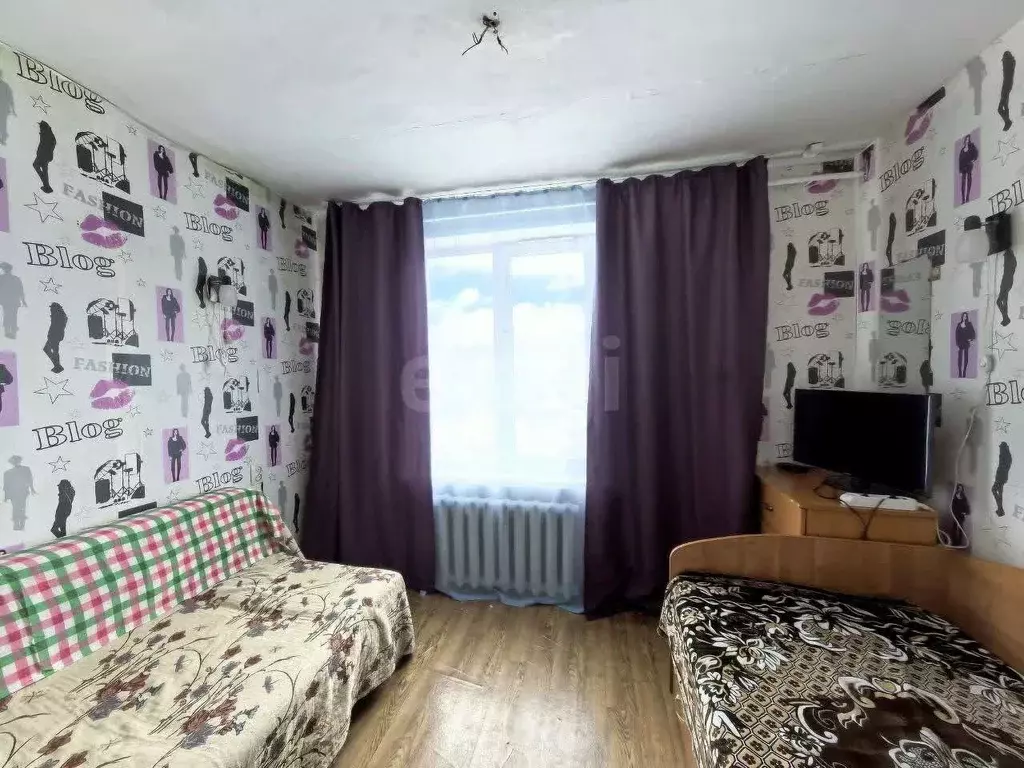 3-к кв. Пермский край, Березники ул. Суворова, 56 (44.7 м) - Фото 1