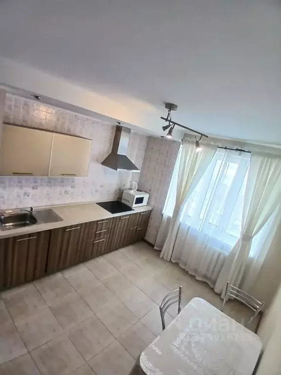 2-к кв. Саратовская область, Саратов Соколовая ул., 10/16 (80.0 м) - Фото 1