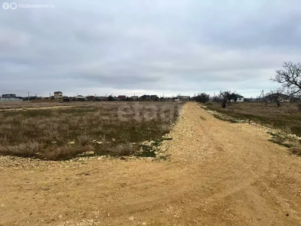 Участок в село Уютное, коттеджный посёлок Лазурный, Каштановая улица ... - Фото 0