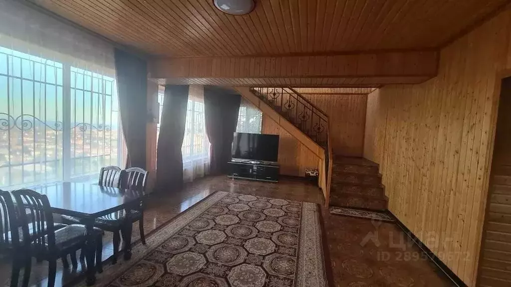 Дом в Дагестан, Махачкала городской округ, Альбурикент пгт ул. ... - Фото 0