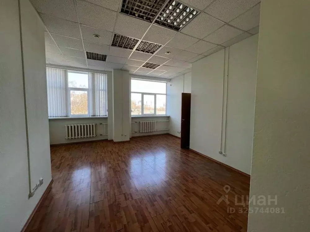 Офис в Санкт-Петербург Чугунная ул., 20 (183 м) - Фото 2