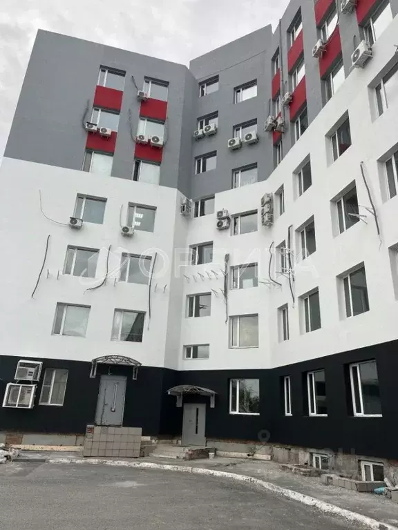 Офис в Тюменская область, Тюмень ул. Республики, 250Б (303 м) - Фото 1