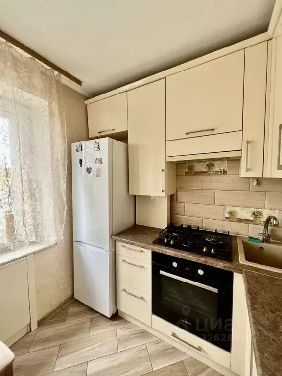 3-к кв. Калининградская область, Калининград Ленинский просп., 85А ... - Фото 0