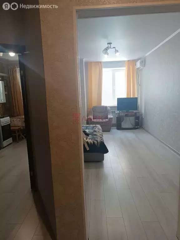 1-комнатная квартира: Батайск, улица Добролюбова, 90 (34 м) - Фото 0