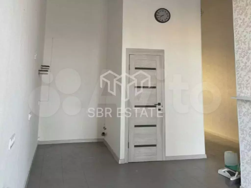 Продам торговое помещение, 49.8 м - Фото 1