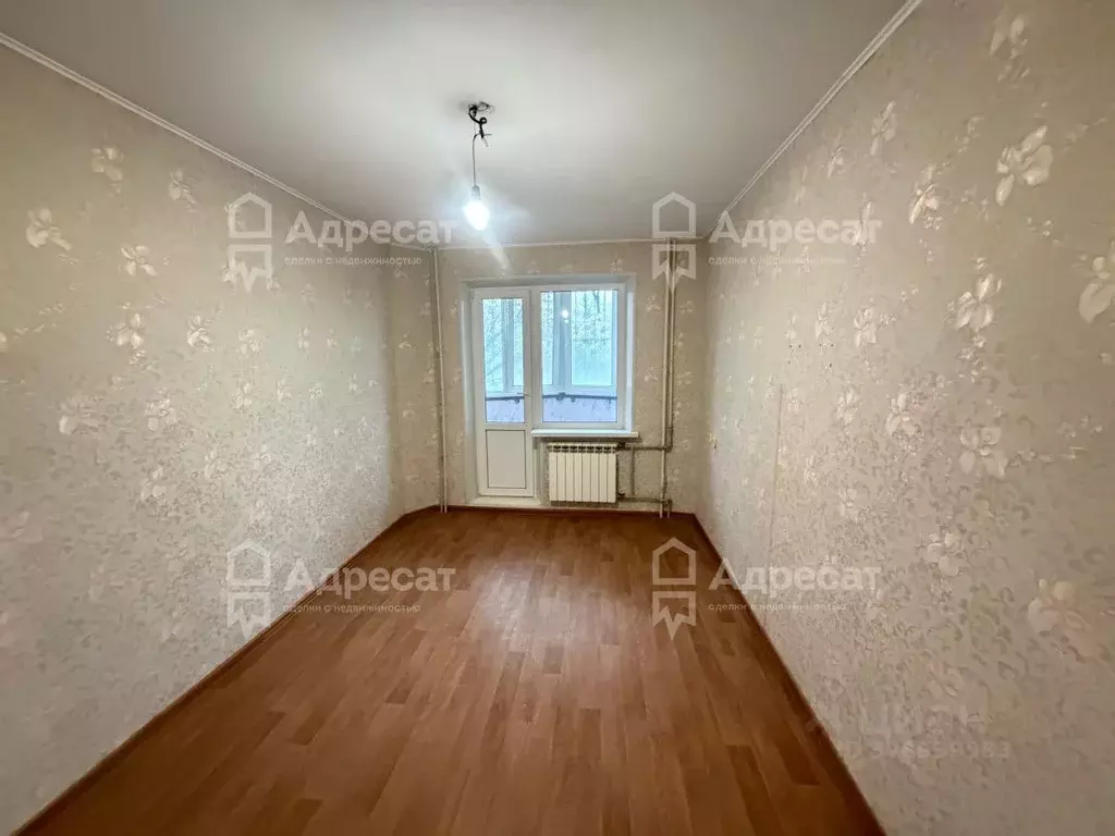 3-к кв. Волгоградская область, Волгоград Нарвская ул., 10 (63.8 м) - Фото 1