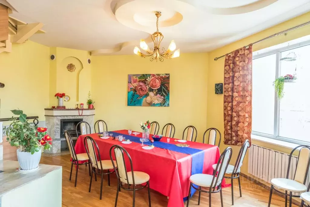 Дом в Ростовская область, Ростов-на-Дону ул. Курчатова, 42 (250 м) - Фото 1