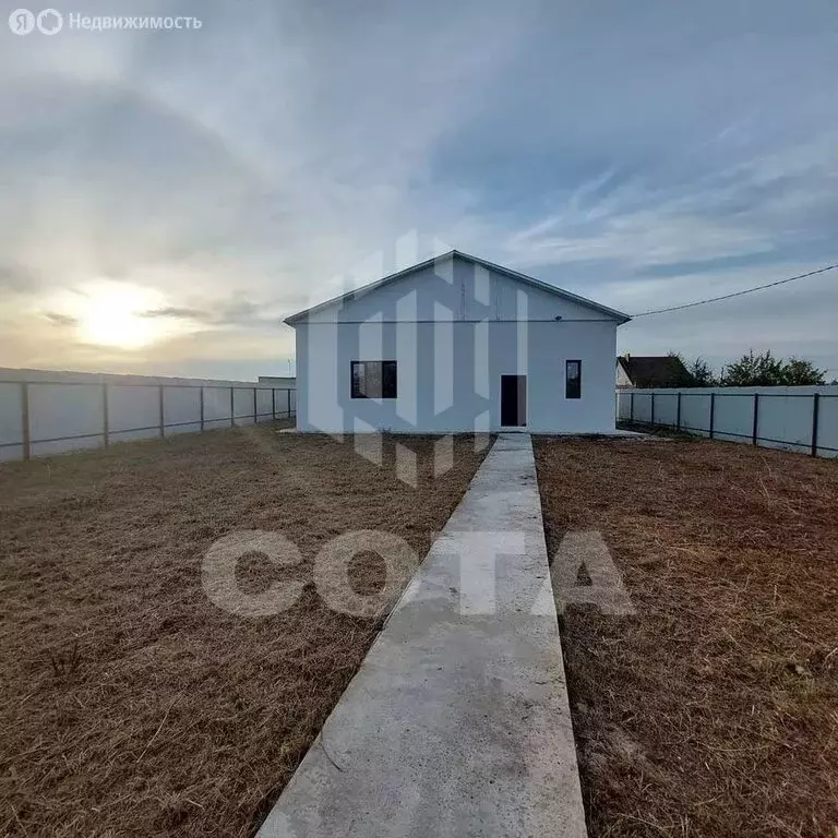 Дом в село Хвощеватка, Полевая улица, 26 (210 м) - Фото 1
