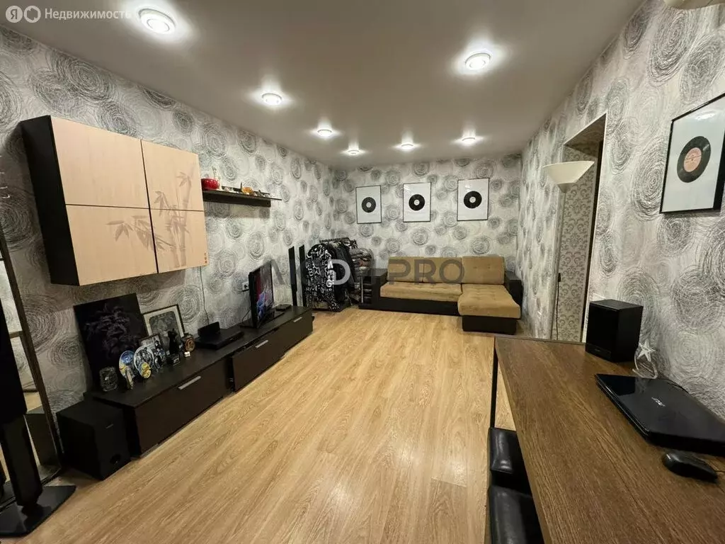 1-комнатная квартира: Саратов, улица имени Н.В. Исаева, 42 (33 м) - Фото 1