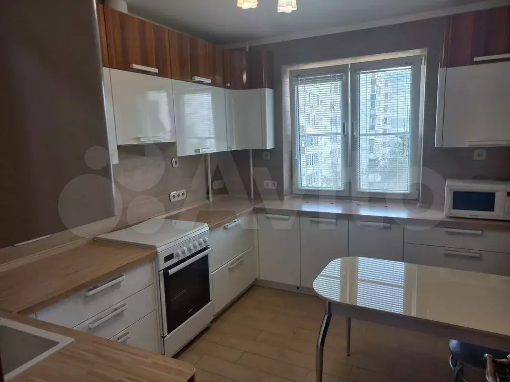 4-к. квартира, 73 м, 5/9 эт. - Фото 0