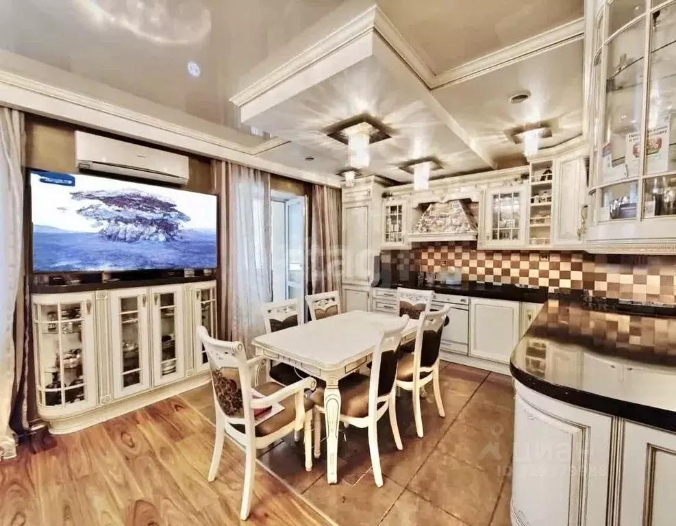 3-к кв. Коми, Сыктывкар ул. Орджоникидзе, 33/45 (94.9 м) - Фото 1