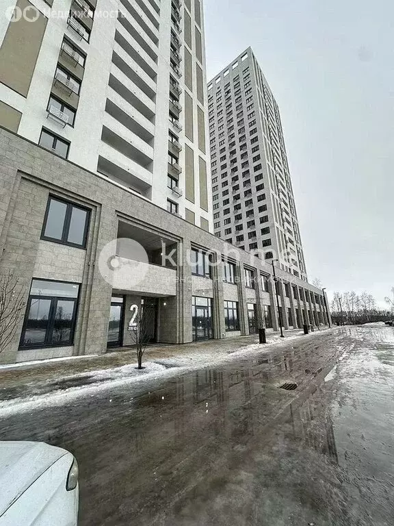 3-комнатная квартира: Казань, улица Братьев Батталовых, 27 (72.3 м) - Фото 1