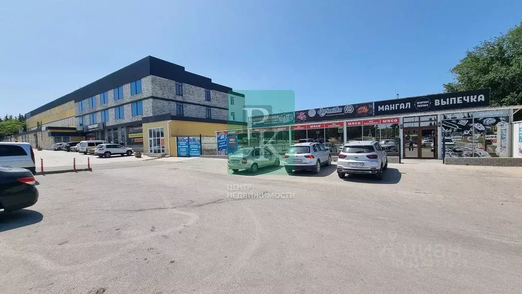 Торговая площадь в Севастополь ш. Камышовое, 25 (100 м) - Фото 1