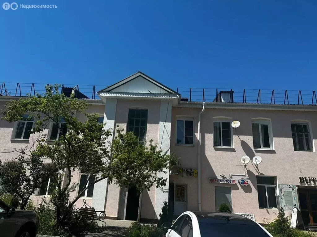 4-комнатная квартира: Карачаевск, улица Магометова, 2 (114.5 м) - Фото 0
