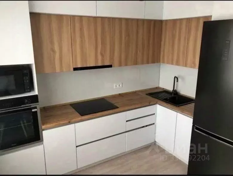 3-к кв. Удмуртия, Ижевск ул. Азина, 135 (75.0 м) - Фото 1