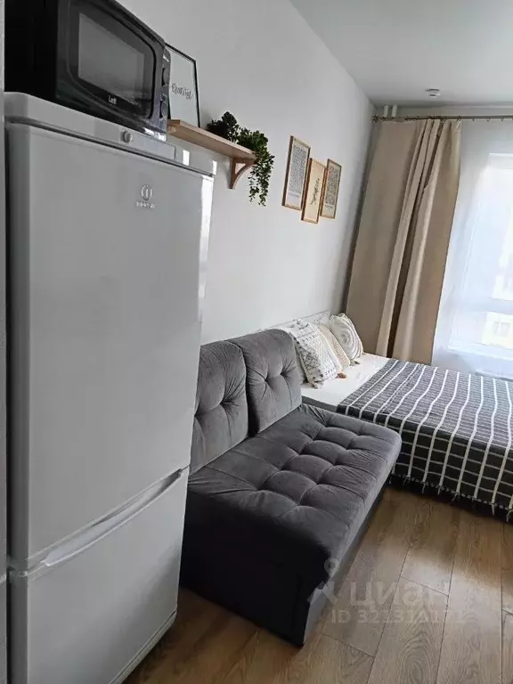 Студия Свердловская область, Екатеринбург ул. Хуторская, 1/2 (19.0 м) - Фото 1