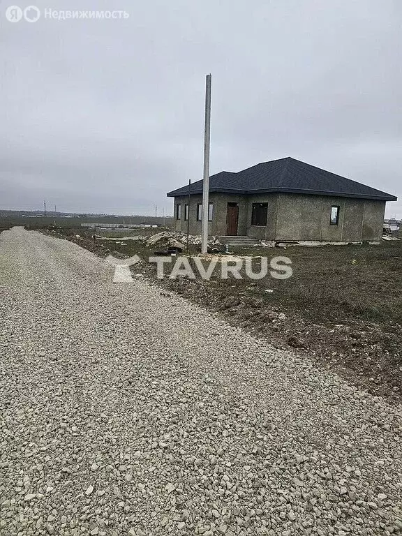 Дом в Мирное, Подгорная улица, 5Б (160 м) - Фото 2