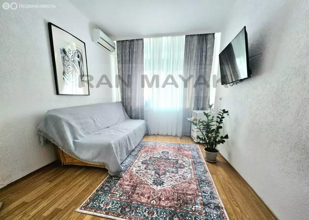 1-комнатная квартира: Майкоп, 2-я Комсомольская улица, 25 (24 м) - Фото 1