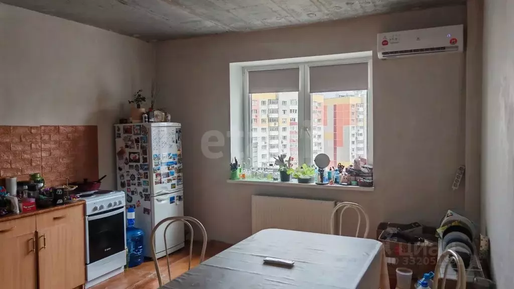 3-к кв. Тюменская область, Тюмень Кремлевская ул., 112к1 (77.6 м) - Фото 1