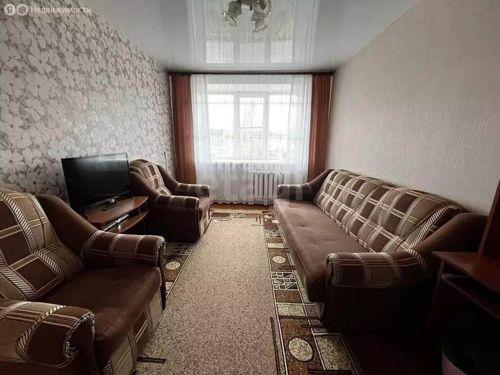 2-комнатная квартира: посёлок городского типа Морки, улица ... - Фото 1