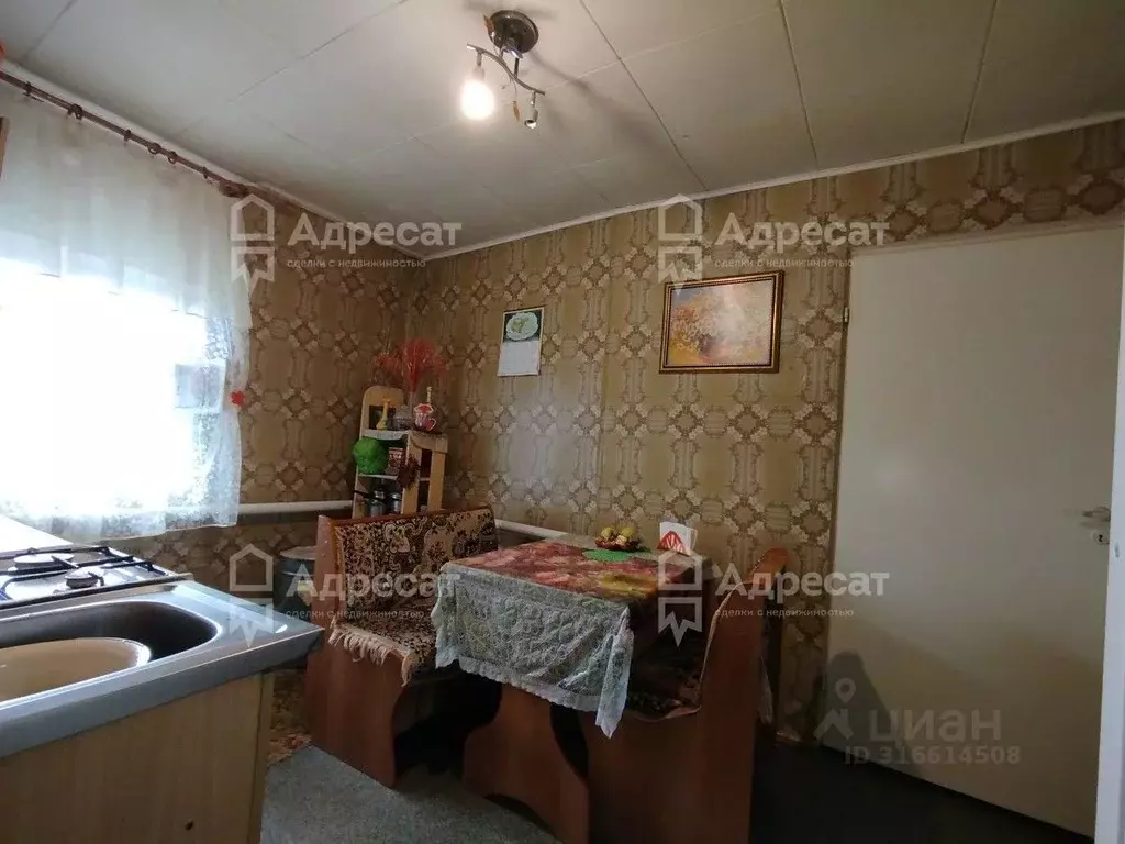 Дом в Волгоградская область, Волгоград Чирская ул. (55 м) - Фото 1