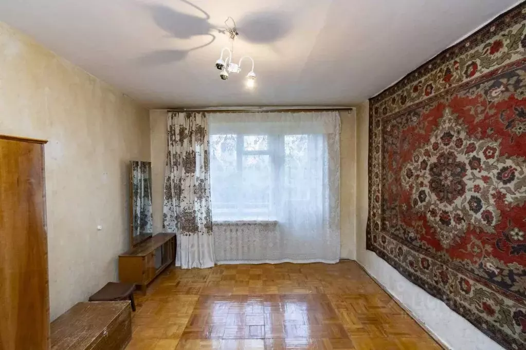 3-к кв. Тюменская область, Тюмень ул. Седова, 15 (82.1 м) - Фото 0