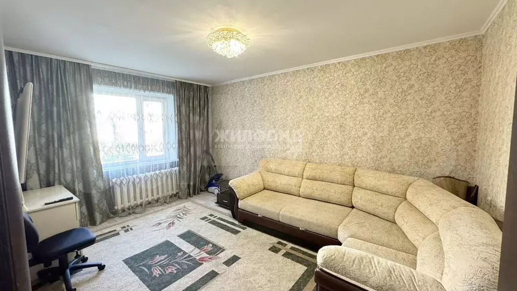 2-к. квартира, 56 м, 2/5 эт. - Фото 1