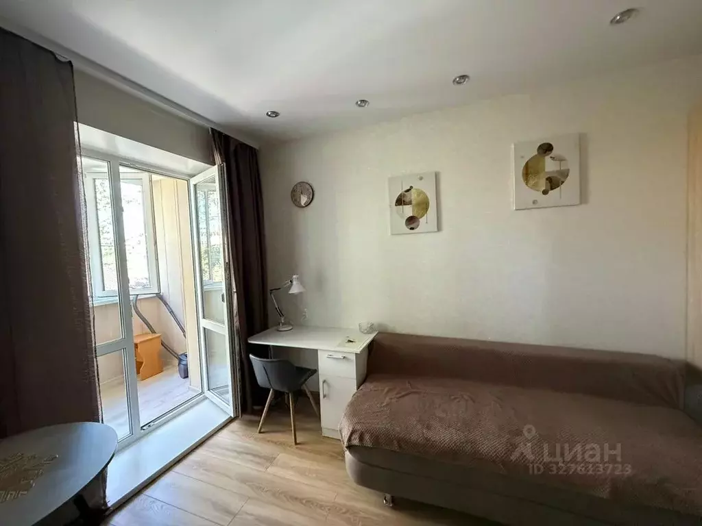 Студия Приморский край, Владивосток ул. Талалихина, 5 (21.0 м) - Фото 2