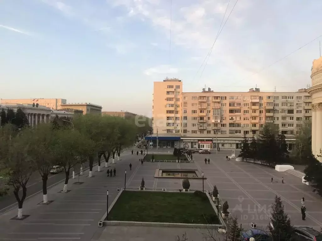 3-к кв. Волгоградская область, Волгоград просп. Имени В.И. Ленина, 2 ... - Фото 1