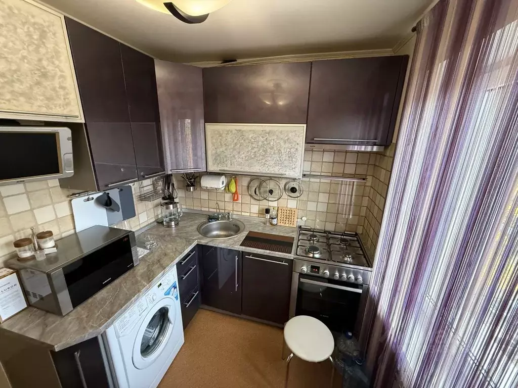 3-к кв. Калининградская область, Калининград Калужская ул. (60.0 м) - Фото 1