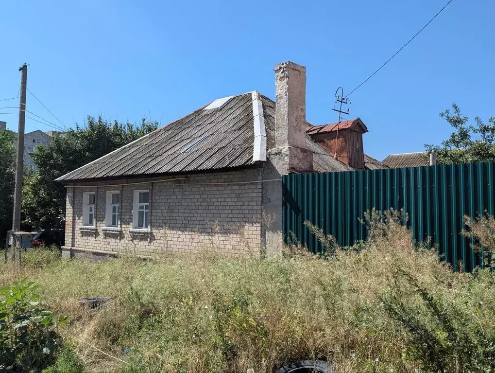 Дом в Волгоградская область, Волгоград Балтийская ул. (60 м) - Фото 1