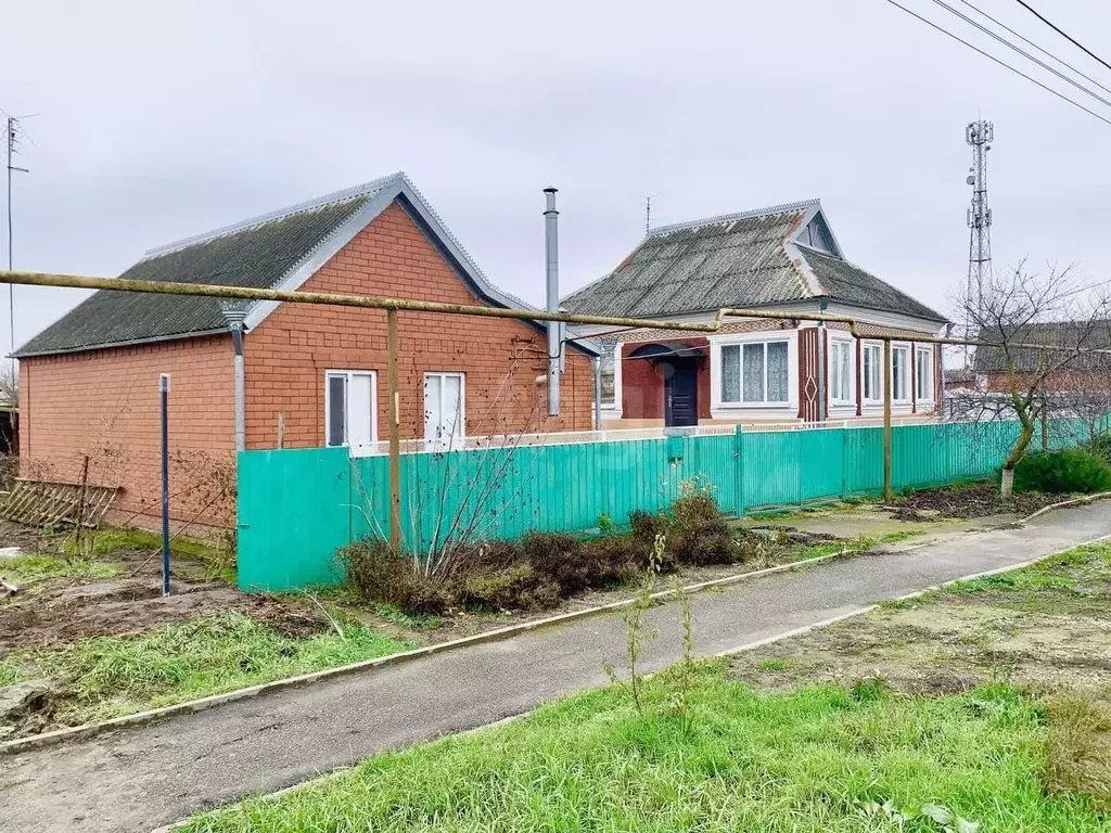 Дом в Краснодарский край, Темрюкский район, Курчанское с/пос, пос. ... - Фото 1