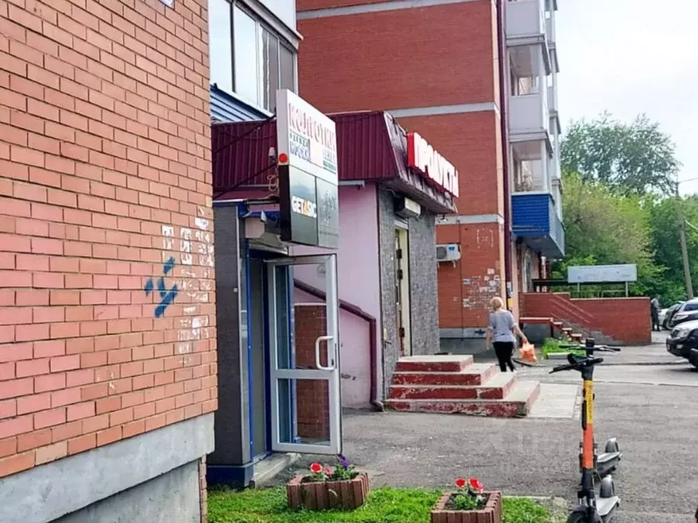 Помещение свободного назначения в Иркутская область, Иркутск ул. ... - Фото 1