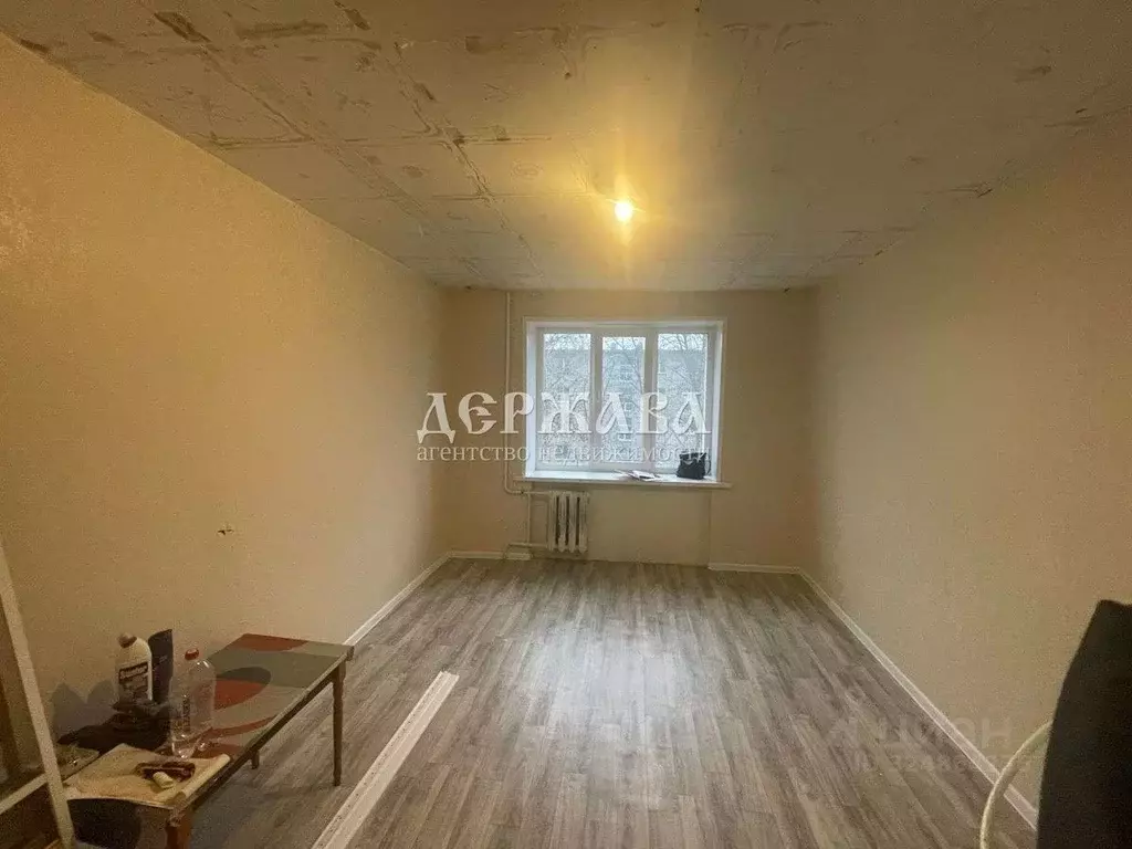 Комната Белгородская область, Старый Оскол Интернациональный мкр, 27 ... - Фото 1