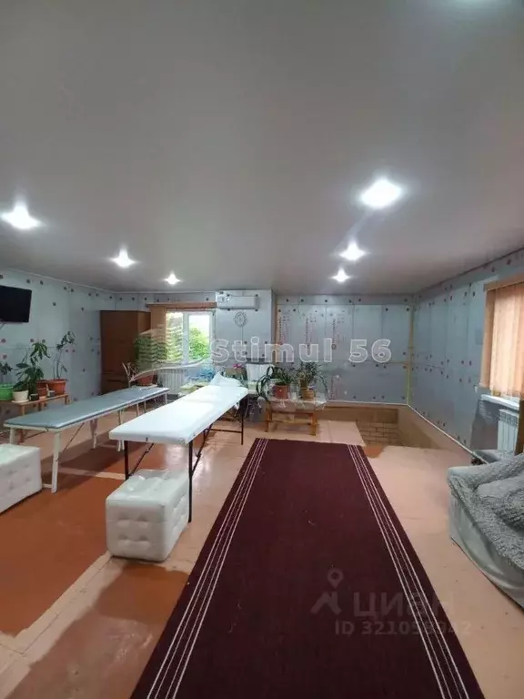 Дом в Оренбургская область, Оренбургский район, с. Подгородняя ... - Фото 2