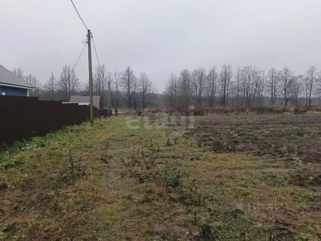 Участок в Ленинградская область, Киришский район, Глажевское с/пос, ... - Фото 1