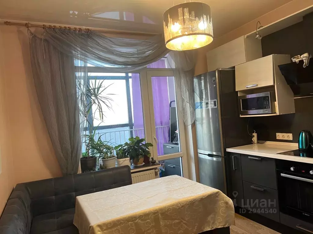 2-к кв. Санкт-Петербург ул. Адмирала Трибуца, 5 (55.6 м) - Фото 1