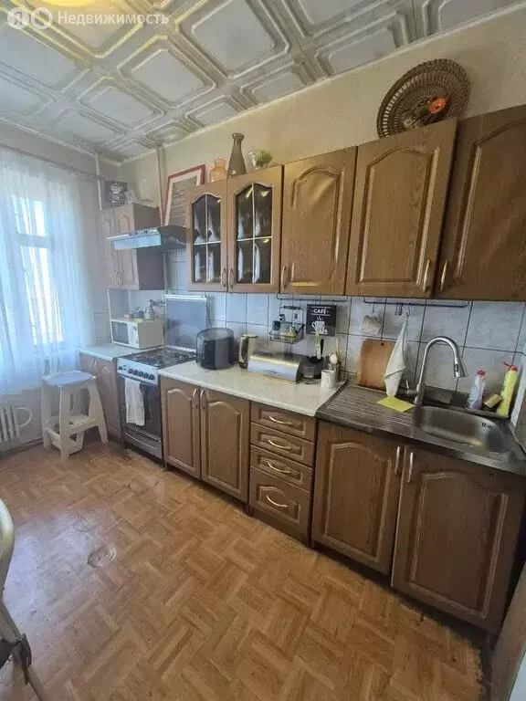 3-комнатная квартира: Белгород, улица Губкина, 25 (60.2 м) - Фото 1