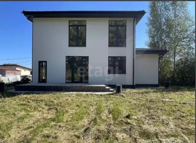 Дом в Ленинградская область, Всеволожский район, Романовское с/пос, ... - Фото 1