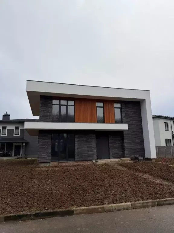 Коттедж в Москва пер. 2-й Зименковский, 59 (220 м) - Фото 1