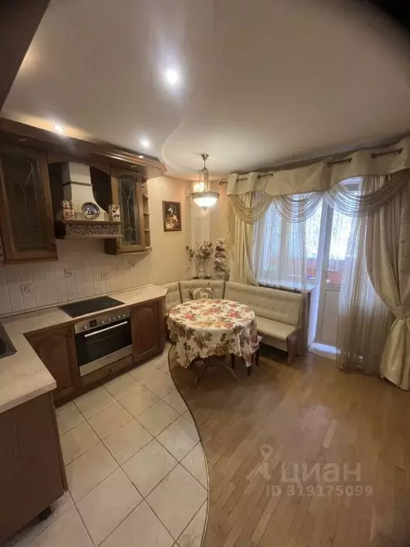 2-к кв. Кировская область, Киров ул. МОПРА, 7 (62.0 м) - Фото 2