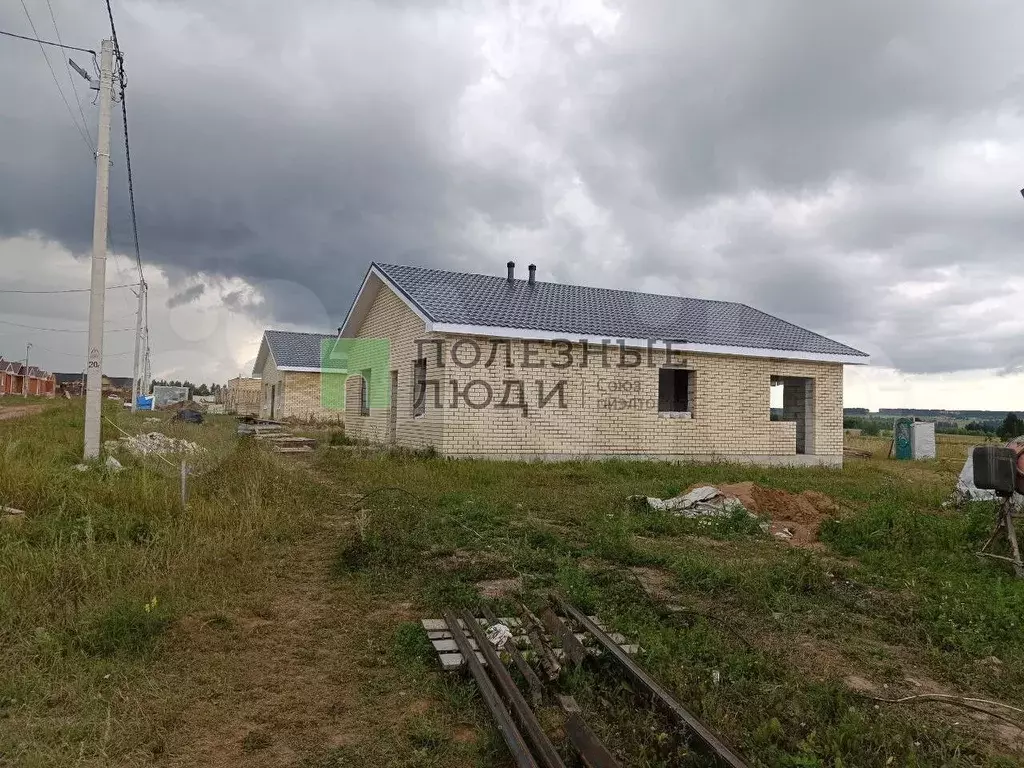 Дом 100 м на участке 10 сот. - Фото 1