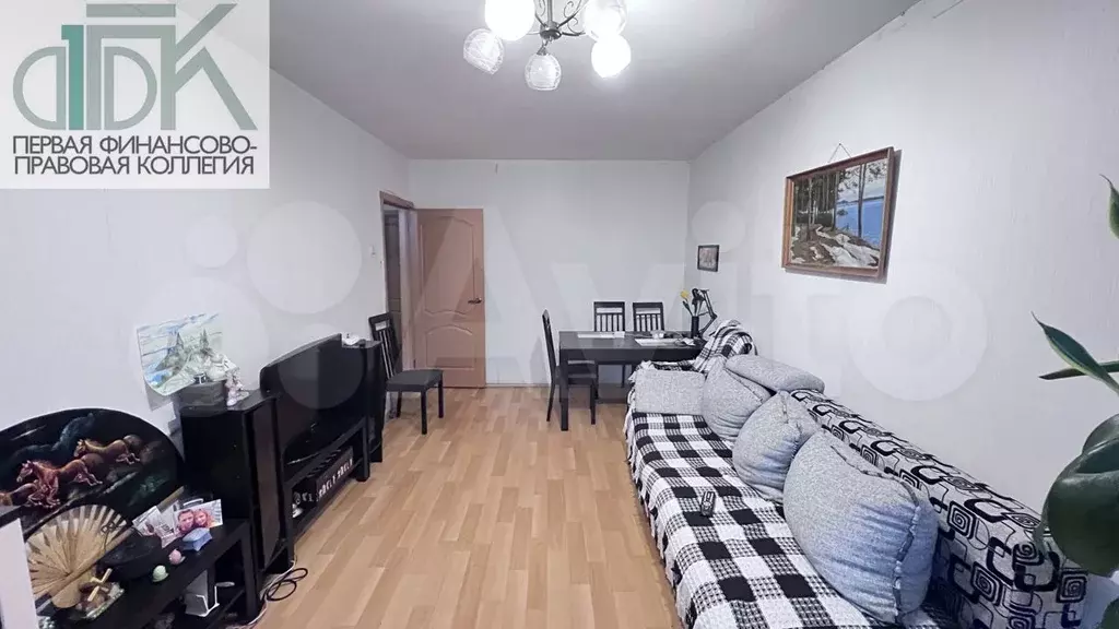 3-к. квартира, 60 м, 4/5 эт. - Фото 1