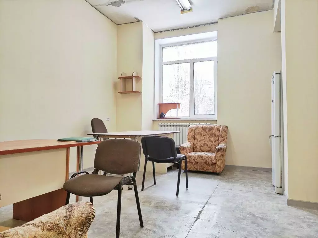 Офис в Саратовская область, Саратов ул. Имени Н.Г. Чернышевского, 88 ... - Фото 0